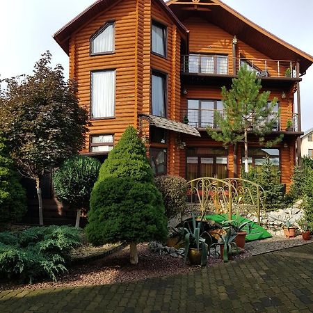 Luxury Villa With Pool And Sauna Czernowitz Exterior foto