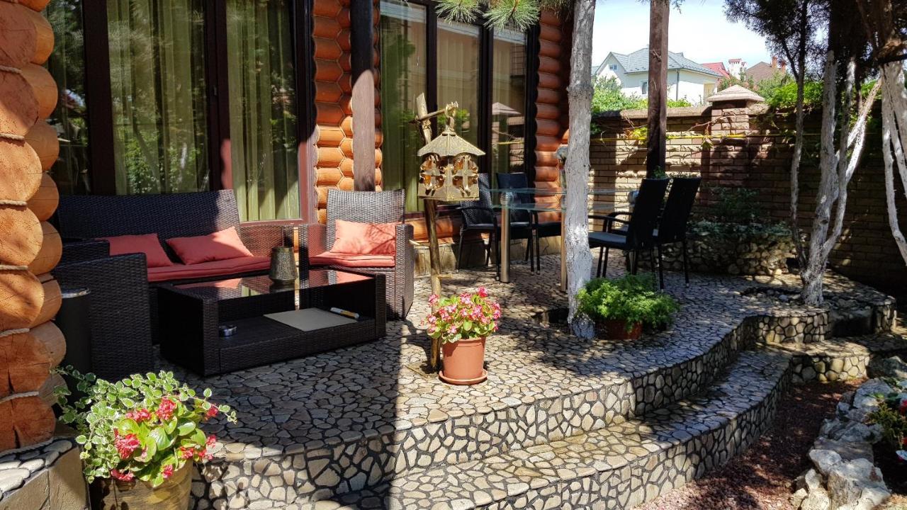 Luxury Villa With Pool And Sauna Czernowitz Exterior foto