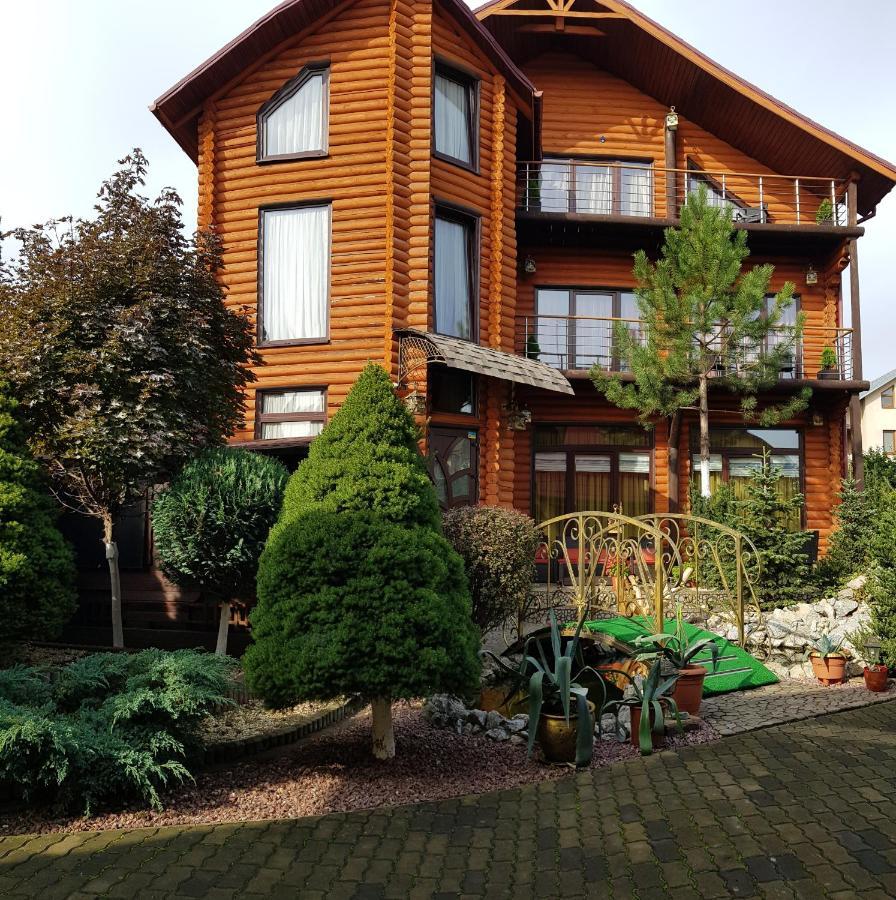 Luxury Villa With Pool And Sauna Czernowitz Exterior foto